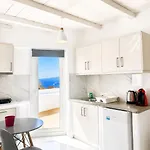 Aparthotel Crystal 4*