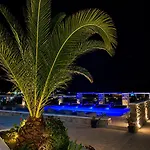 Aparthotel Crystal 4*