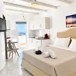 Aparthotel Crystal