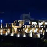 Lägenhetshotell Crystal 4*