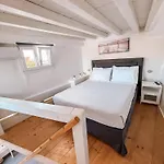 Lägenhetshotell Crystal Mykonos Town