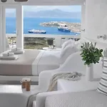 Crystal Lägenhetshotell 4*