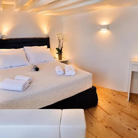 Crystal Aparthotel 4*