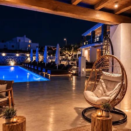 Crystal Apartahotel Mykonos Town